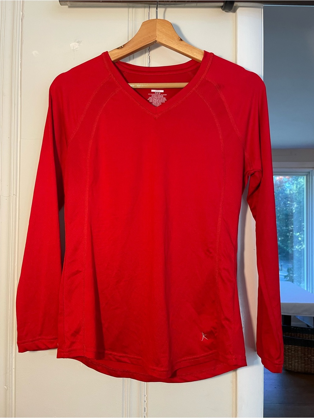 🔥 Danskin Now Fitted Long Sleeve Performance Top - Size M